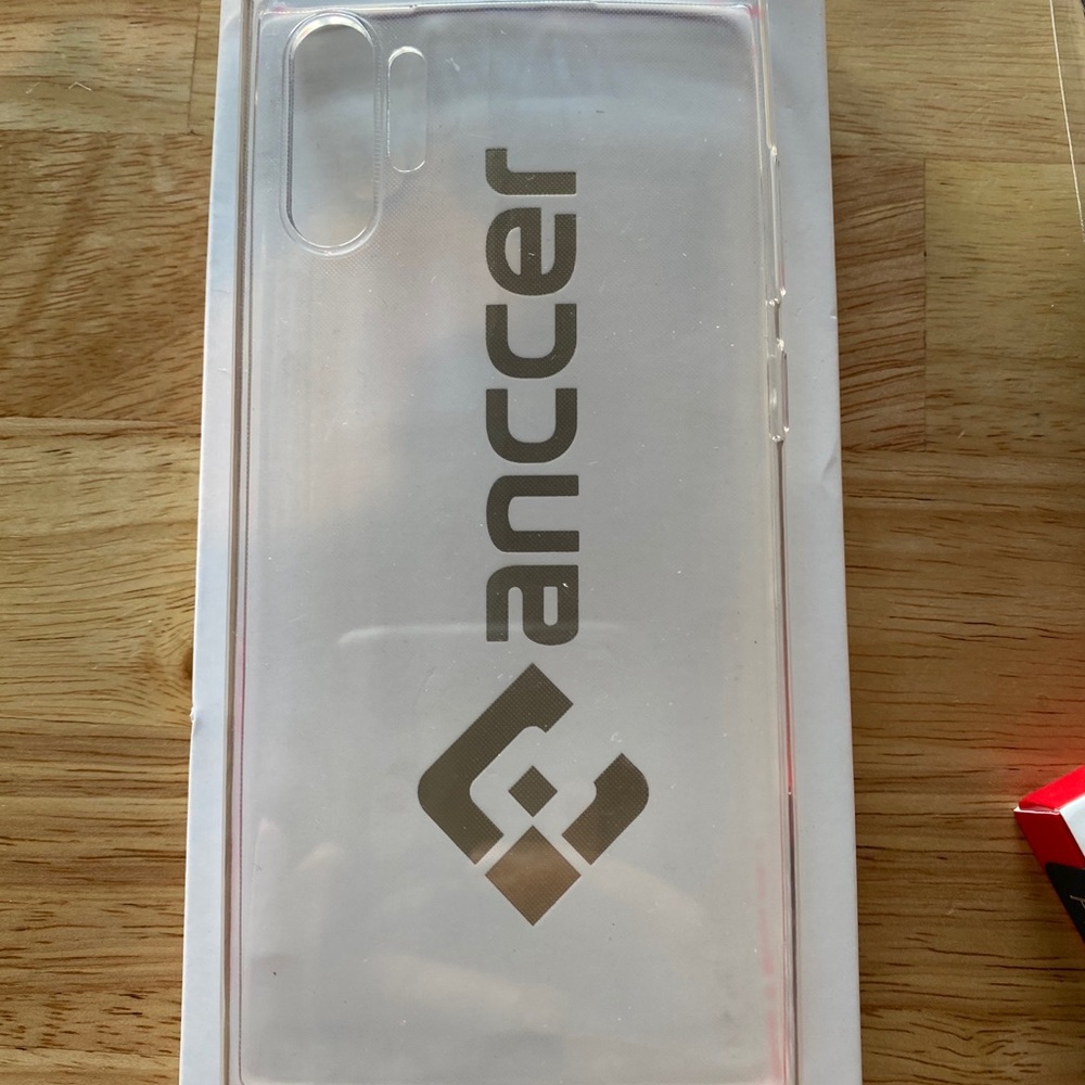 Samsung note 10 + case - Picture 3 of 6